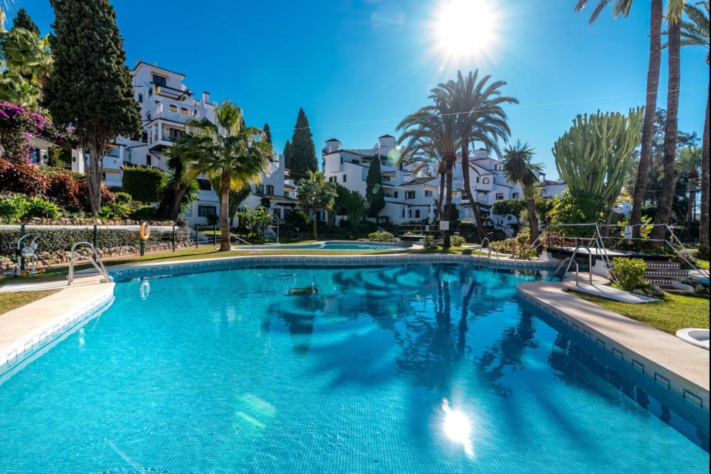 Apartment Aldea Blanca 2 Bdrm W Stunning Views Marbella